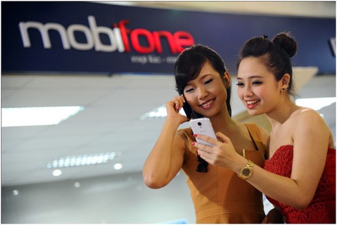 MobiFone “bắt tay” Samsung để hút thuê bao 3G - ảnh 1