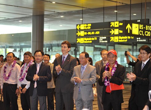 Chuyến bay khai trương mang đến nhiều nụ cười nhất tại Singapore - ảnh 2