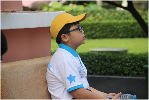 Đội tuyển Tin học trẻ TP.HCM dâng hương trước tượng đài Bác Hồ - ảnh 5