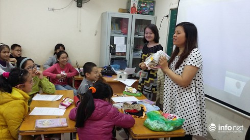 Đỏ mặt khi học về giới tính, nhận quần lót từ giáo viên - ảnh 6