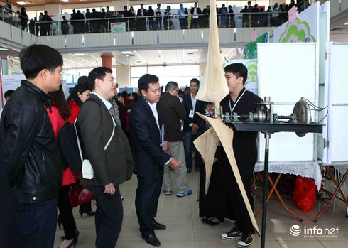 Nhiều vật dụng sáng tạo độc đáo từ các “kỹ sư nhí” - ảnh 2