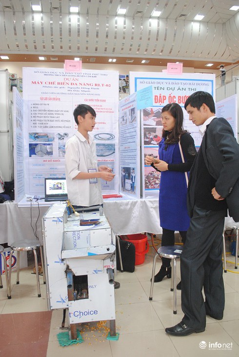 Nhiều vật dụng sáng tạo độc đáo từ các “kỹ sư nhí” - ảnh 11