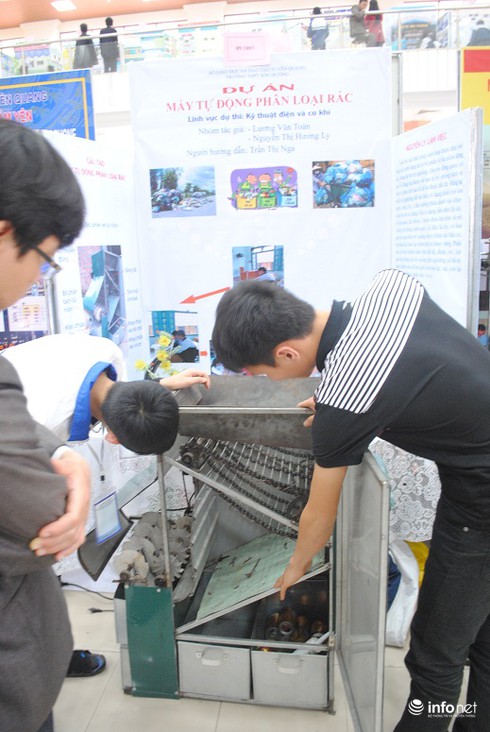 Nhiều vật dụng sáng tạo độc đáo từ các “kỹ sư nhí” - ảnh 5