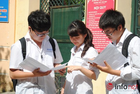 Kỳ thi THPT quốc gia: Thầy cô “bình” đề thi mẫu của Bộ GDĐT - ảnh 1