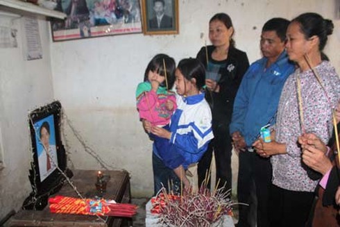 Khi đi trai tráng, khi về là... nắm tro tàn - ảnh 2