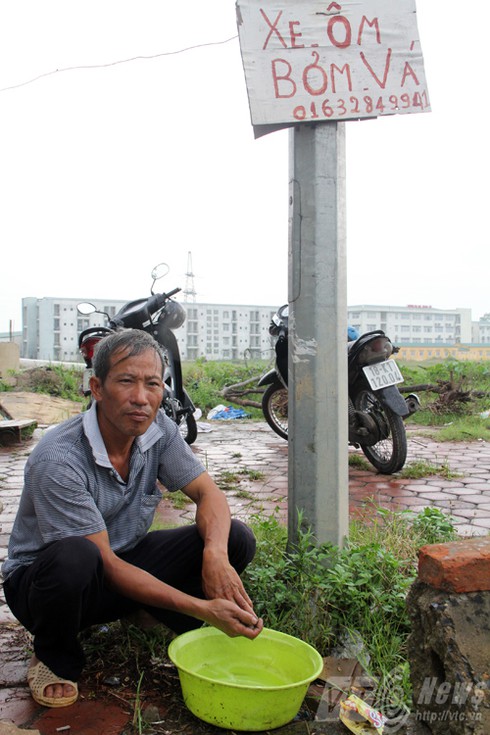 Tâm sự của cha thủ khoa nghèo có giấy gọi nhập ngũ - ảnh 3