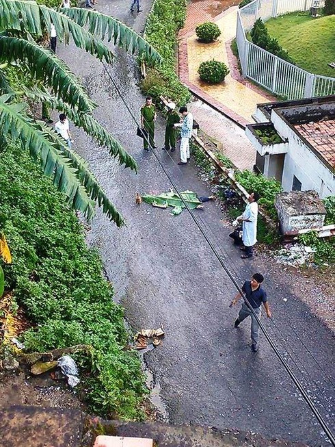 Rơi từ cầu Bãi Cháy xuống, một người đàn ông thiệt mạng - ảnh 1