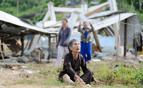 Diễn tập ứng phó động đất: Quần chúng đóng... như thật! - ảnh 1