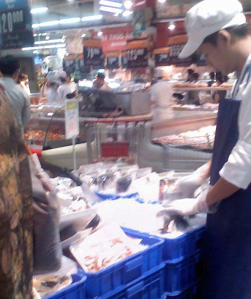 BigC Thăng Long: Thất kinh đồ ăn nhanh cạnh thực phẩm sống - ảnh 1