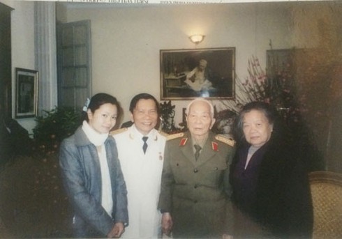 “Bức ảnh Đại tướng Võ Nguyên Giáp ký tặng là bảo bối của tôi” - ảnh 3