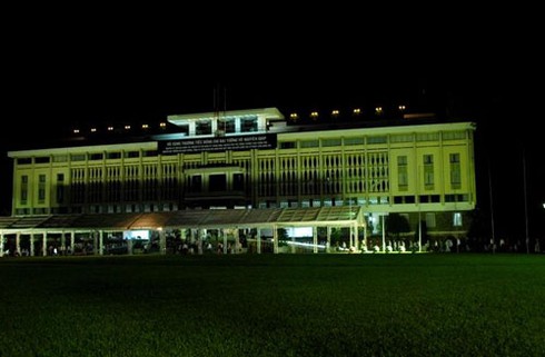 TP.HCM tiếp tục kéo dài thời gian viếng Đại tướng đến 22h - ảnh 1