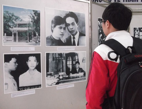 Triển lãm về Đại tướng ngay trong trường đại học - ảnh 5