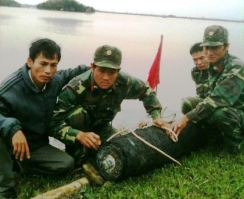Phát hiện quả bom hơn 200 kg - ảnh 1