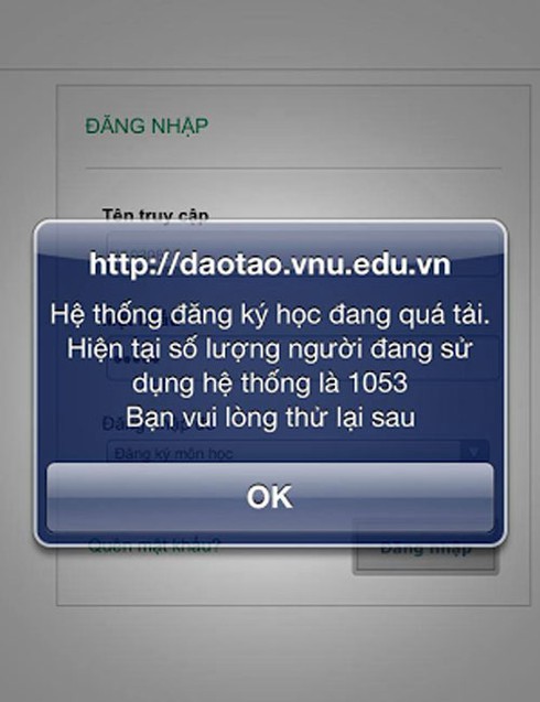 Trắng đêm đăng kí tín chỉ: Nỗi kinh hoàng của sinh viên - ảnh 1