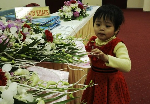 Chuyện những đứa con luôn bị thần chết rập rình - ảnh 2