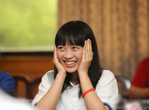 Ngắm nữ sinh trúng tuyển 11 trường đại học lớn - ảnh 5