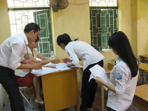 Đề thi tốt nghiệp môn Văn 2014 đề cập đến tình hình biển Đông - ảnh 4