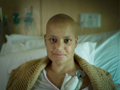 Chùm ảnh: Phút cuối đời của những bệnh nhân ung thư - ảnh 1