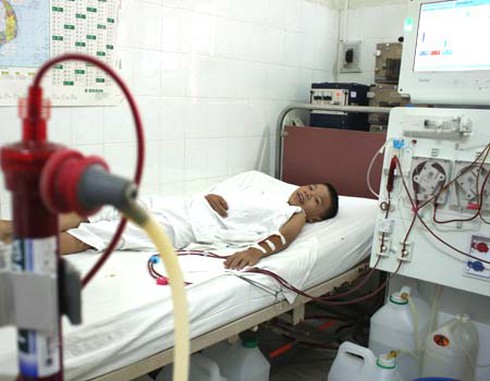 Đoạn phim về bệnh nhân suy thận mạn tính xúc động rơi nước mắt - ảnh 1