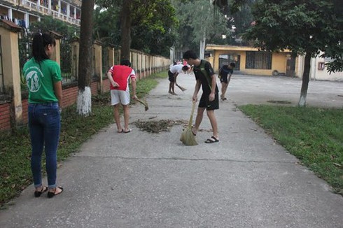 Hi hữu: Trường đại học đánh kẻng học bài - ảnh 3