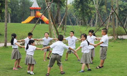 Chiêm ngưỡng đồng phục tiền triệu của học sinh Hà Nội - ảnh 2