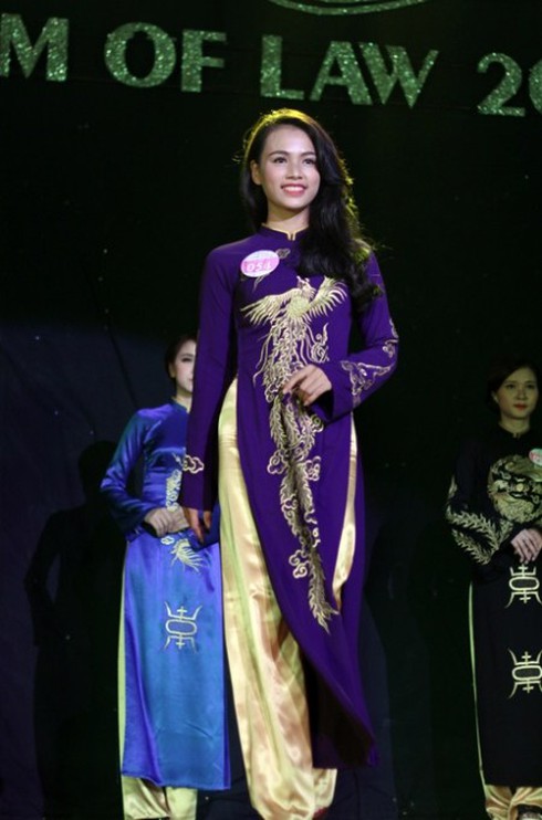 Hoa khôi trường Luật năng động, thông minh - ảnh 1