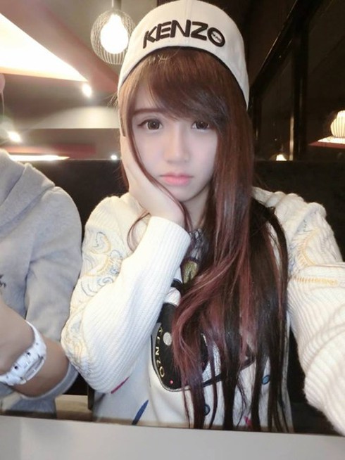 Nữ sinh gốc Việt xinh đẹp gây sốt tại Malaysia - ảnh 2