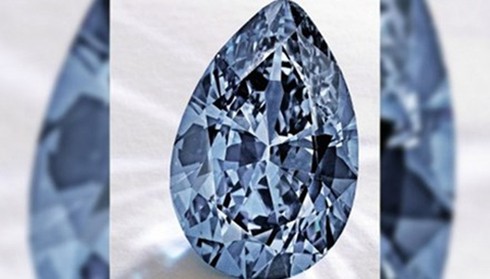 Viên kim cương xanh được trả giá 32,6 triệu USD - ảnh 1