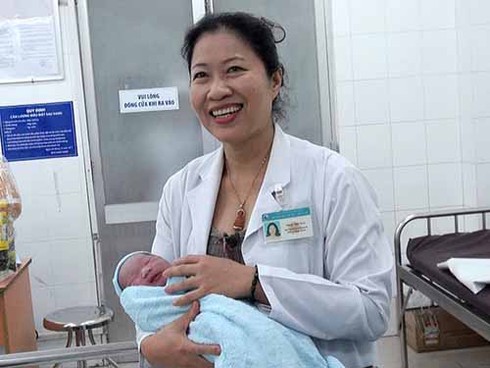 Bệnh viện Phụ sản Từ Dũ: 46 bé chào đời đêm giao thừa - ảnh 1