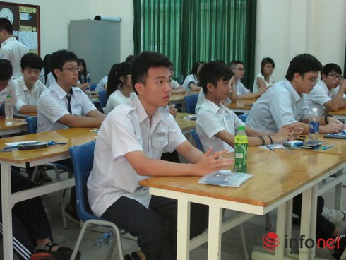 Đáp án môn Vật lý chính thức kỳ thi THPT quốc gia 2015 - ảnh 1