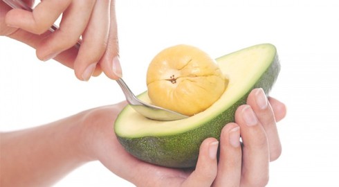 Những sai lầm khi ăn quả bơ nhiều người mắc phải - ảnh 1