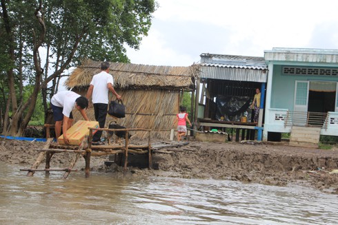 Ngắm cuộc sống sông nước của người dân Cà Mau - ảnh 19