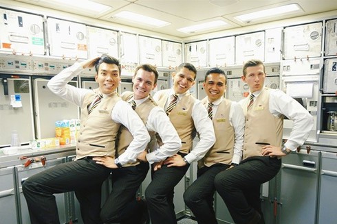 Chàng trai chu du 23 quốc gia với 0 đồng - ảnh 2