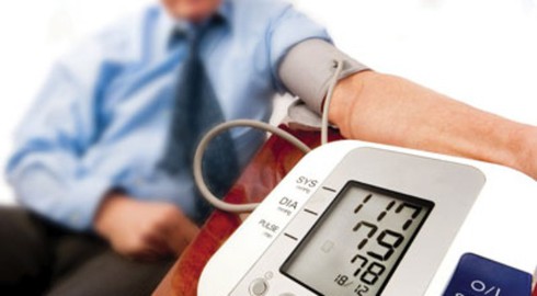 Huyết áp cao: Triệu chứng, nguyên nhân, cách phòng chống - ảnh 1