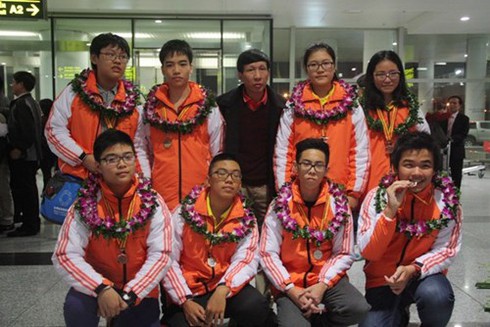 Việt Nam thắng lớn trong Kỳ thi vô địch các đội tuyển Toán quốc tế 2015 - ảnh 1