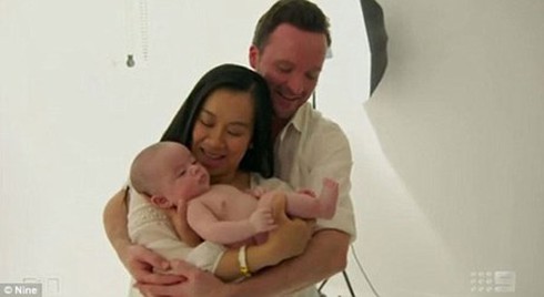 Bé sơ sinh gốc Việt 'già' nhất thế giới gây kinh ngạc - ảnh 2