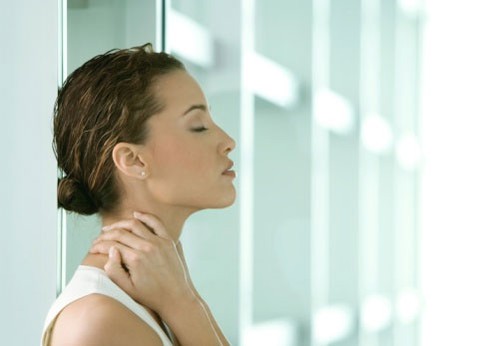 5 phút thư giãn phòng thoái hóa đốt sống cổ - ảnh 1