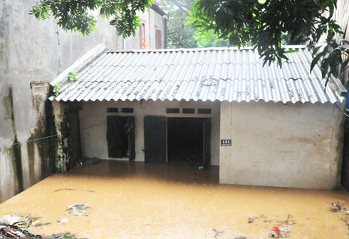 Lũ lớn cô lập nhiều vùng ở TP. Lào Cai và Bát Xát - ảnh 10