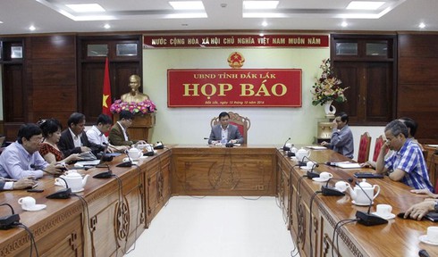 Họp báo thông tin về vụ nổ tại trụ sở công an tỉnh Đắk Lắk - ảnh 1