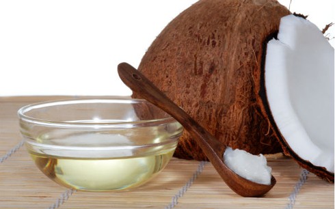 50 công dụng tuyệt vời của dầu dừa - ảnh 1