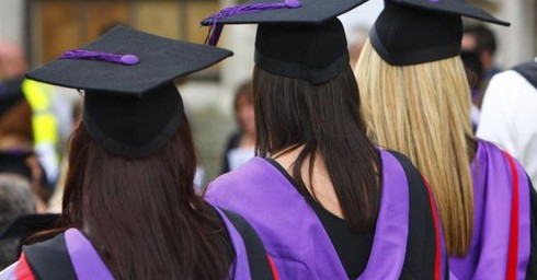 Anh đóng cửa các website bán bằng đại học rởm - ảnh 1