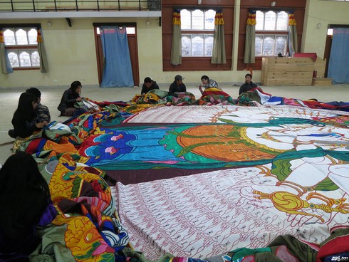 Đại lễ khai mở bức tranh Phật Quan Âm lớn nhất xác lập kỷ lục Việt Nam - ảnh 1