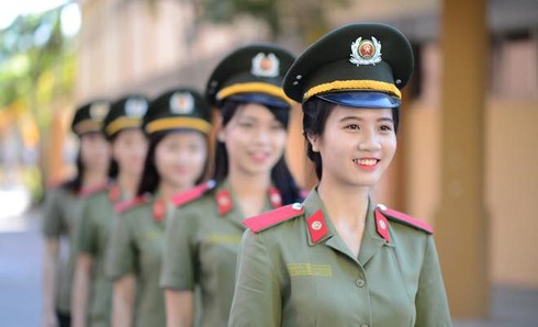 Nữ sinh 20 tuổi trở thành hoa khôi sân cỏ Học viện An ninh - ảnh 3