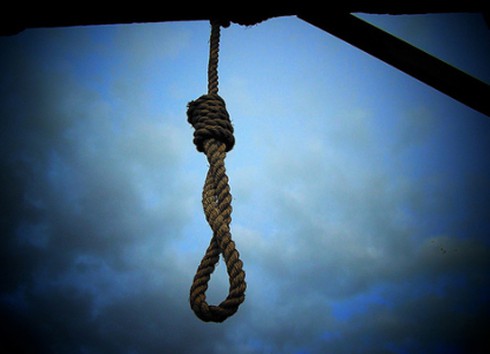 Một phạm nhân nghi thắt cổ ở nhà tạm giam Biên Hòa - ảnh 1