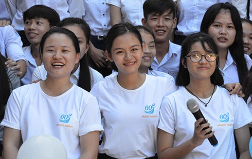 Nữ sinh giành 12 học bổng Mỹ dạy hè trên đảo Lý Sơn - ảnh 1