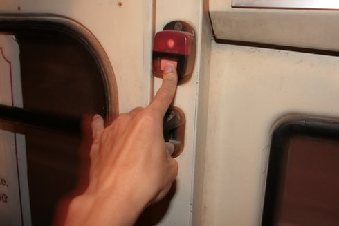 Đi xe buýt phải có `bàn tay thép”