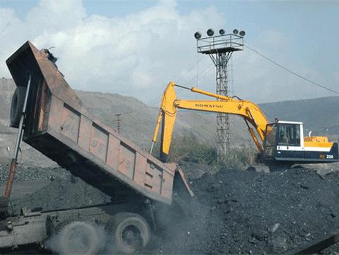 Lại đòi tăng giá bán than