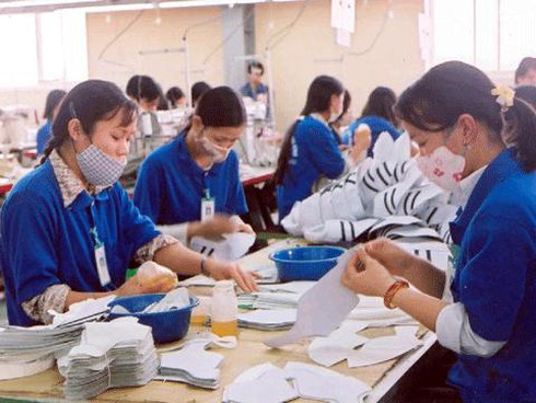 Da giày “hút” đơn hàng từ Trung Quốc