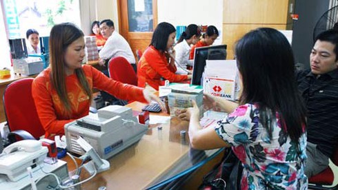 `Dân sẽ không mặn mà gửi tiền ngân hàng`