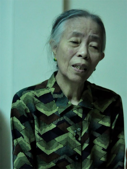 Tâm sự xót xa của mẹ cậu bé viết `bài văn lạ`